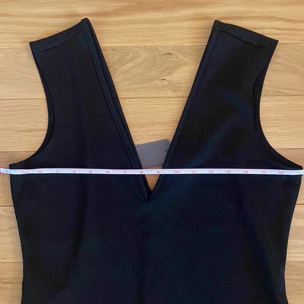 Brat Star V Neck Little Black Dress NWT L - Picture 7 of 10
